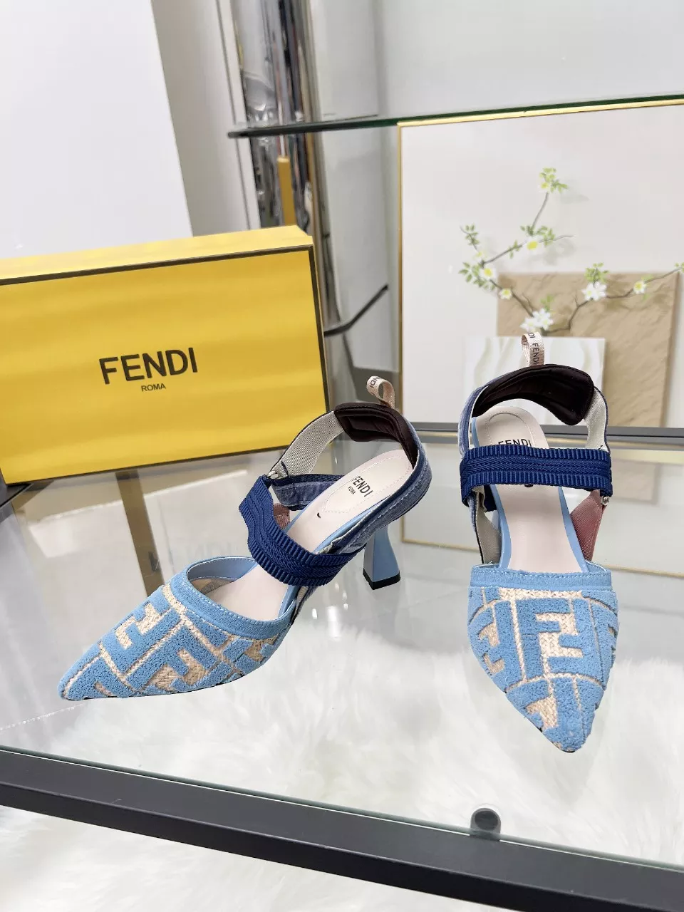 NewStyle 7787 Fendi Sandal For Women