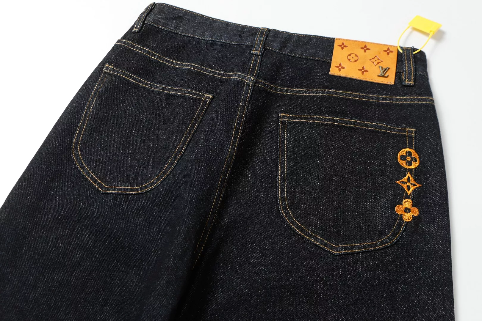 NewStyle 7864 Louis Vuitton LV Jeans For Men