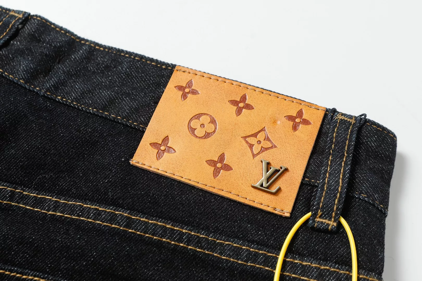 NewStyle 7864 Louis Vuitton LV Jeans For Men