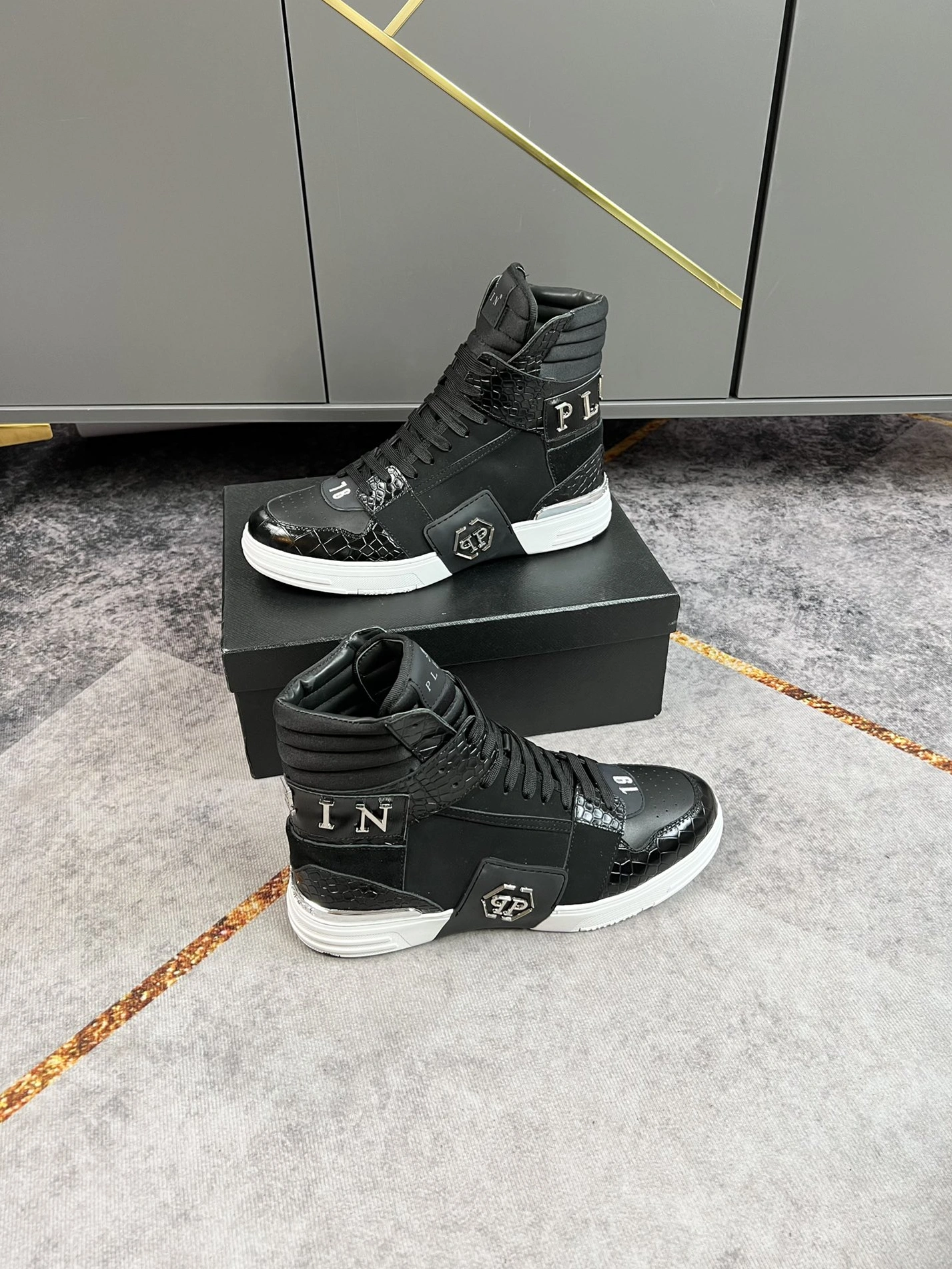 NewStyle 7884 Philipp Plein PP High Tops Shoes For Men