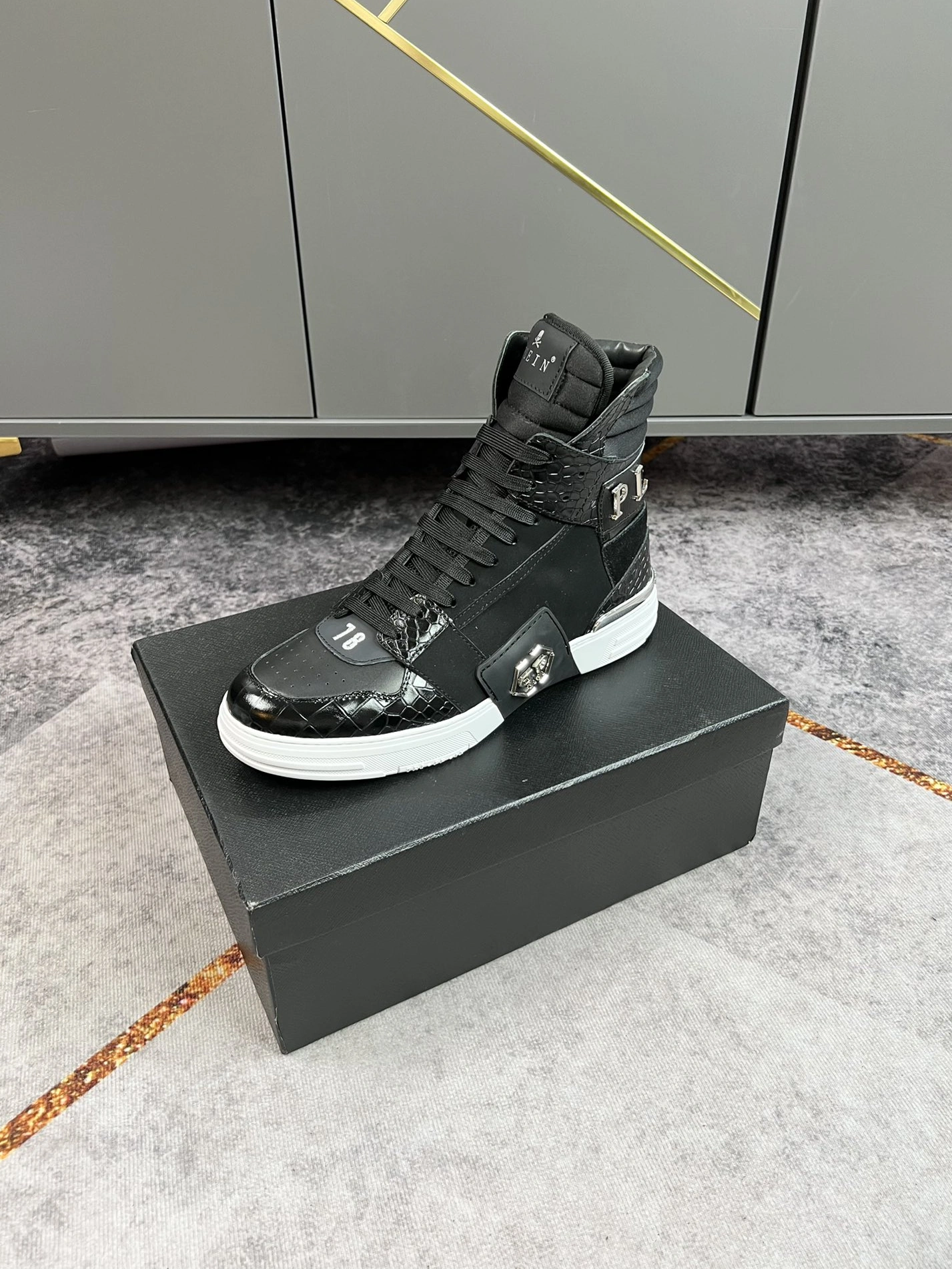NewStyle 7884 Philipp Plein PP High Tops Shoes For Men
