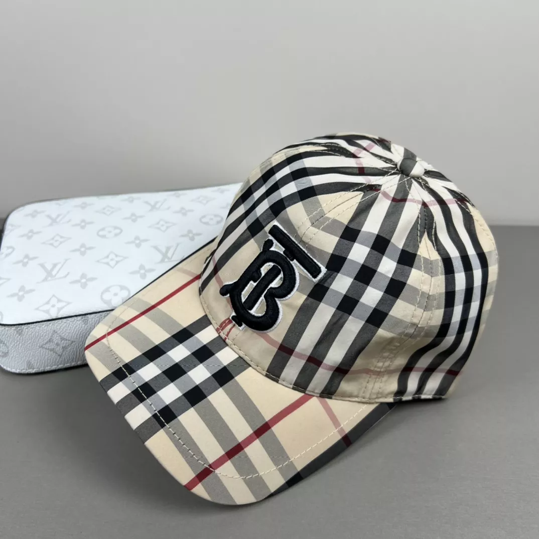 NewStyle 7980 Burberry Caps