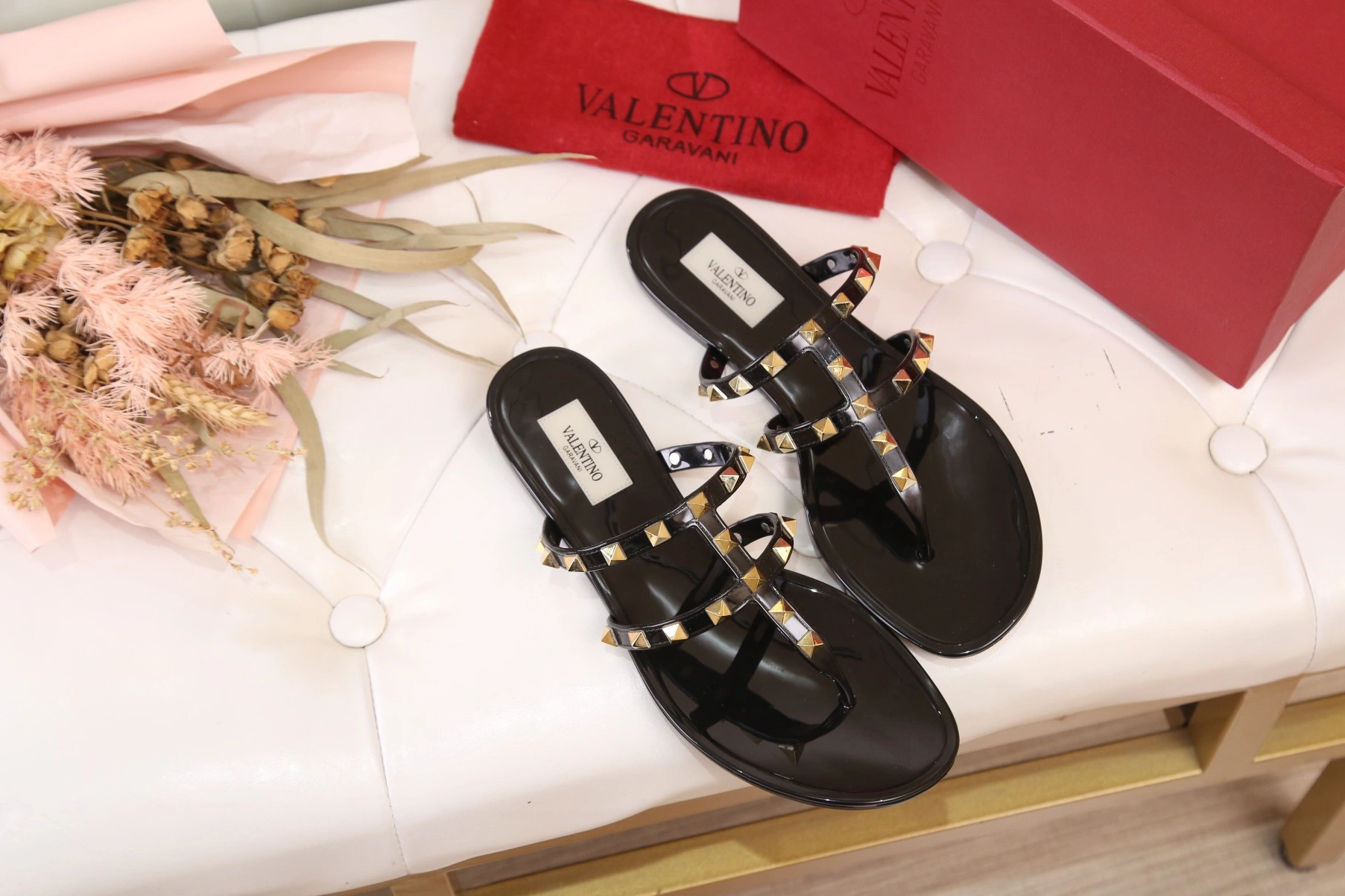 NewStyle 8066 Valentino Slippers For Women