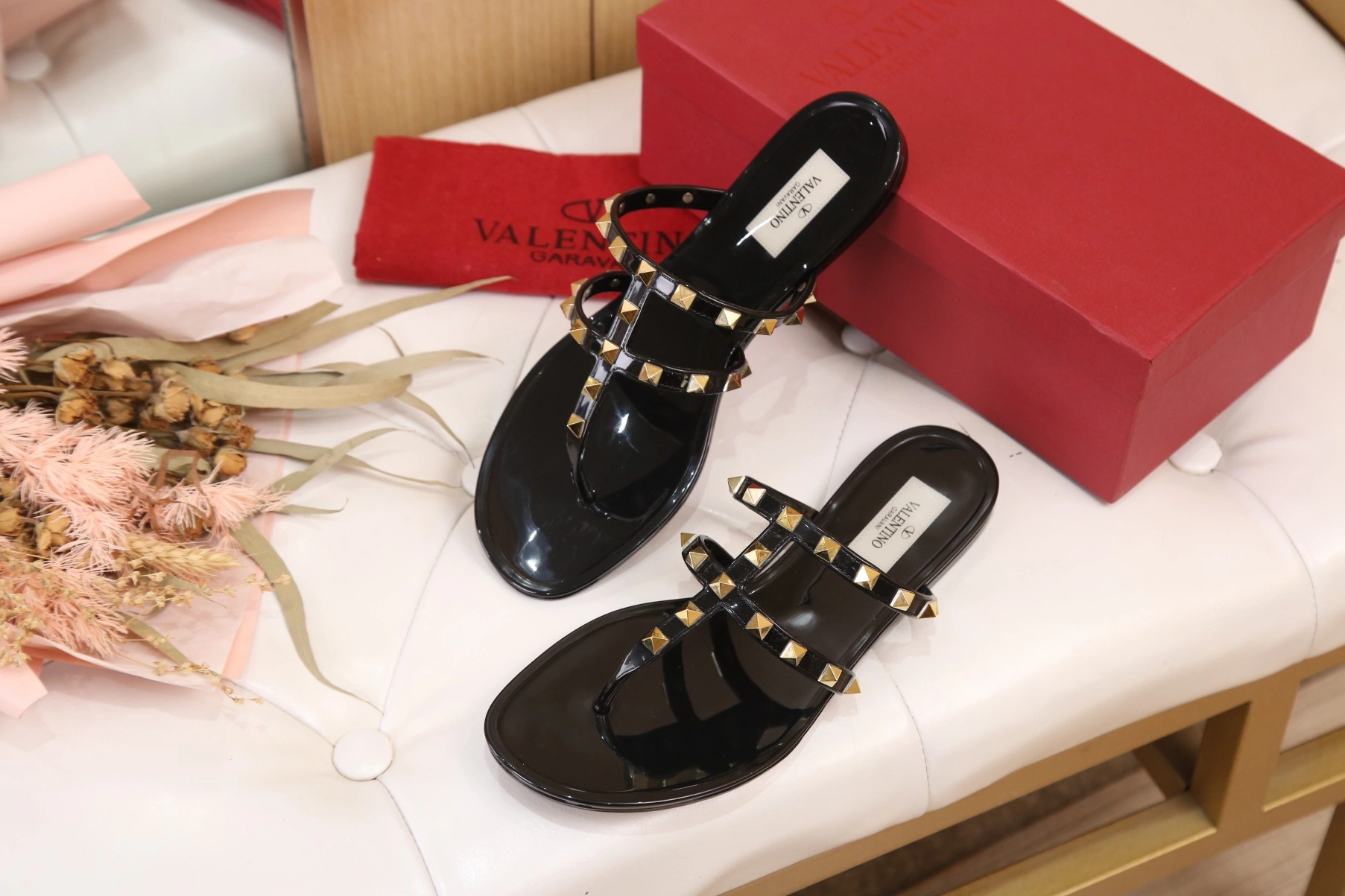 NewStyle 8066 Valentino Slippers For Women
