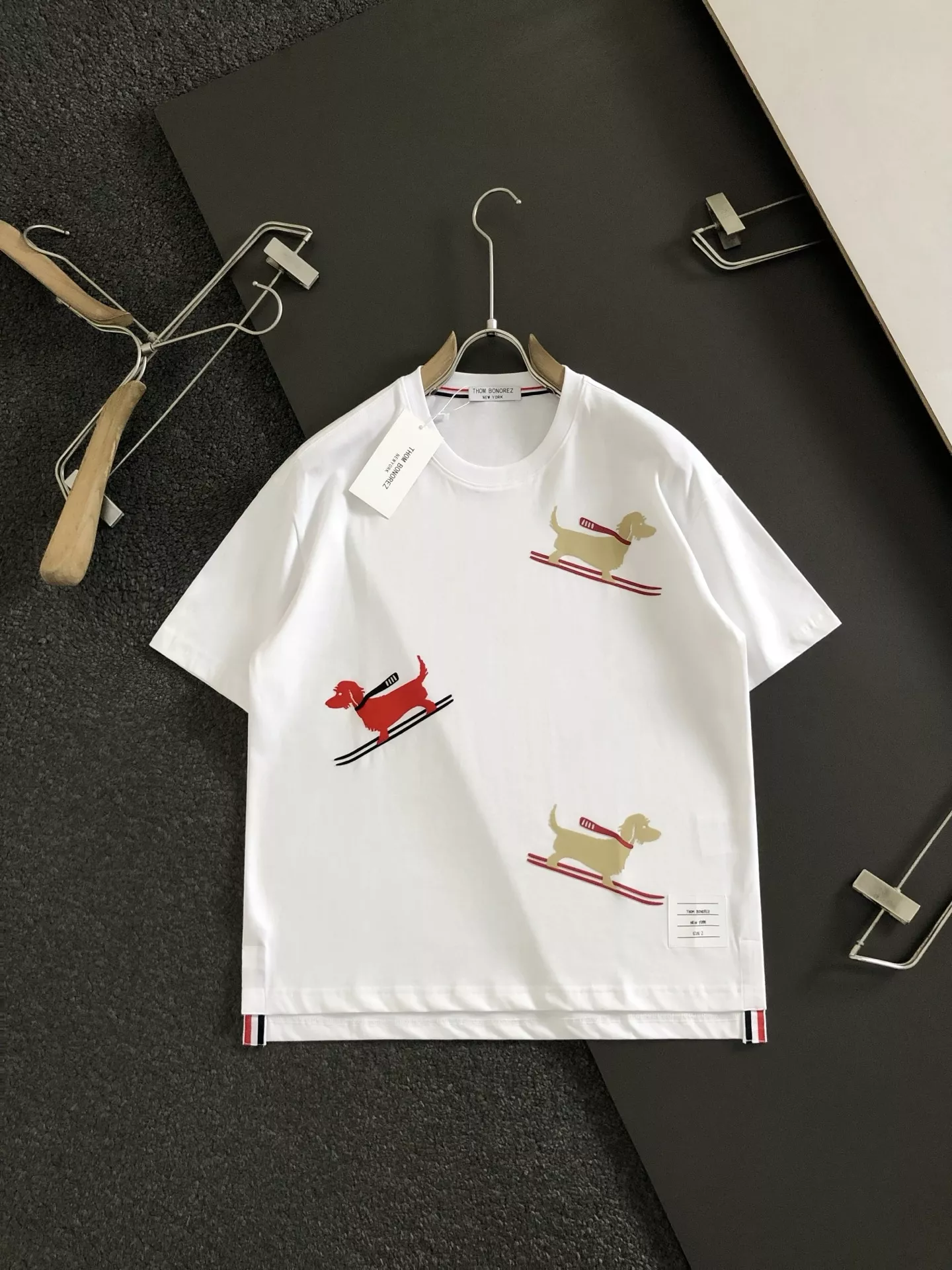 NewStyle 8114 Thom Browne TB T-Shirts Short Sleeved For Men
