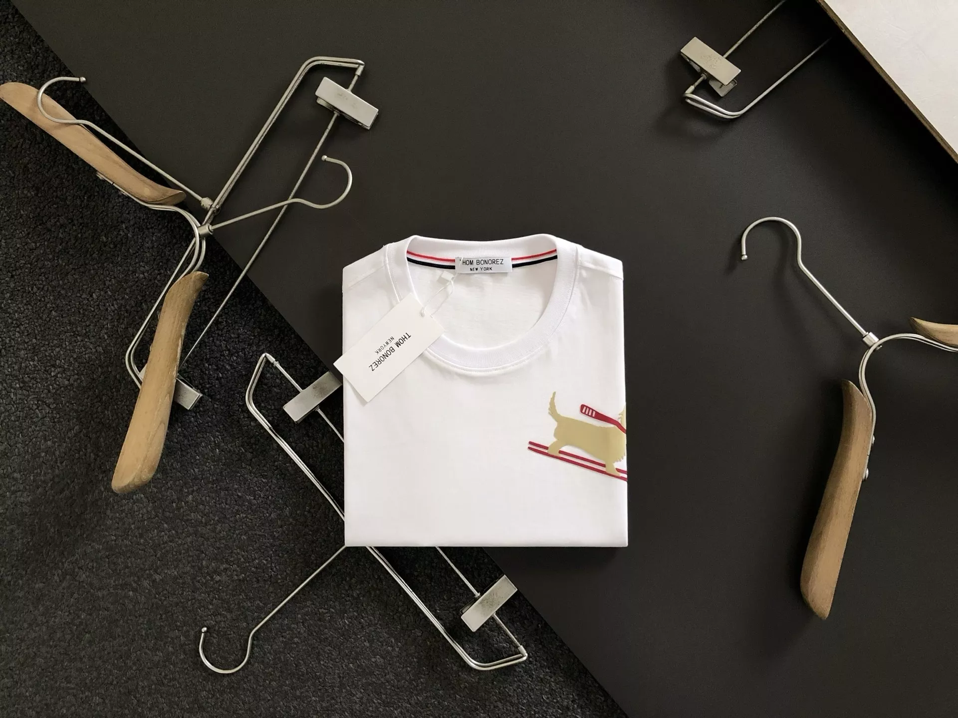 NewStyle 8114 Thom Browne TB T-Shirts Short Sleeved For Men