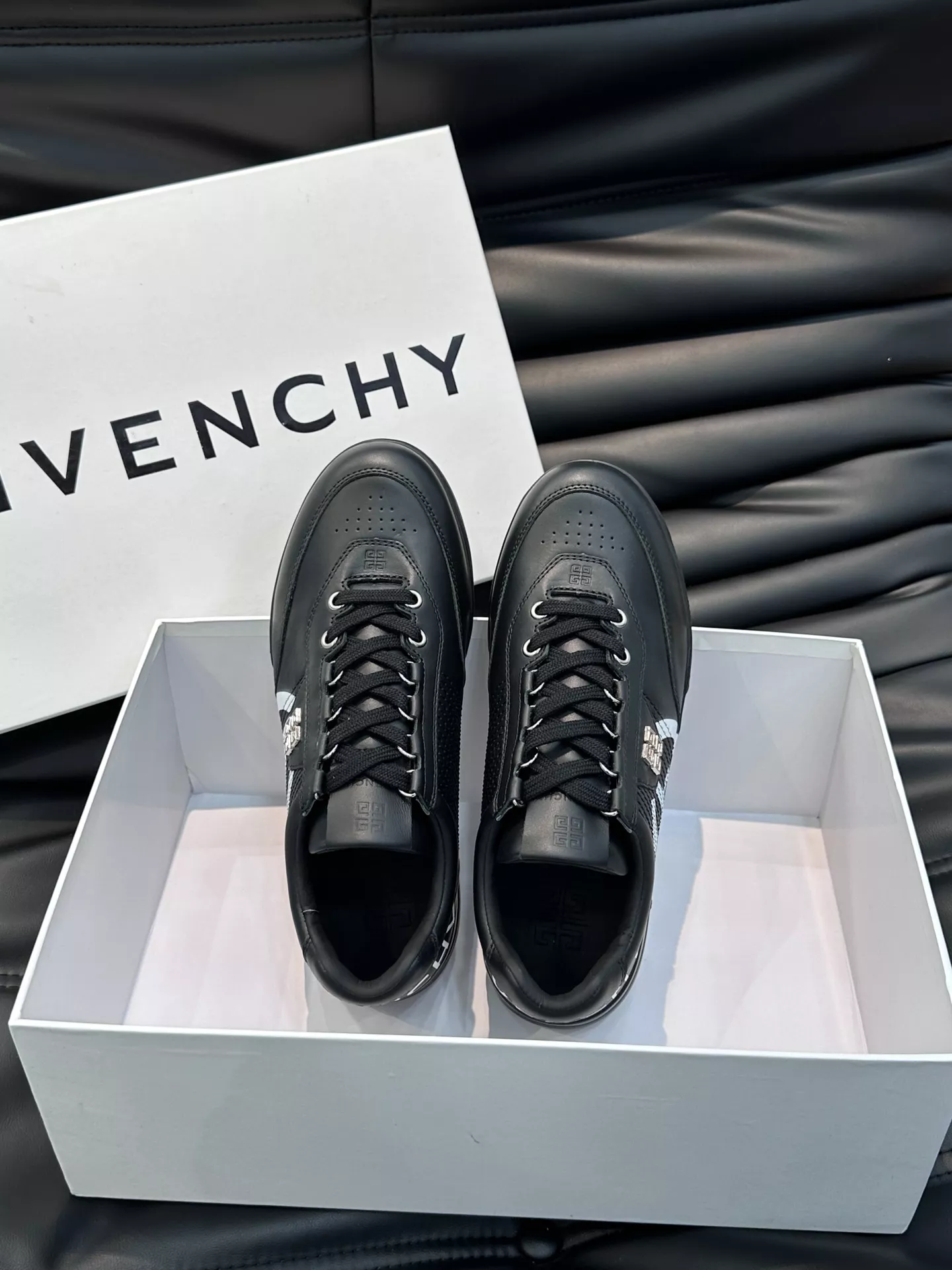 NewStyle 8209 Givenchy Casual Shoes For Men