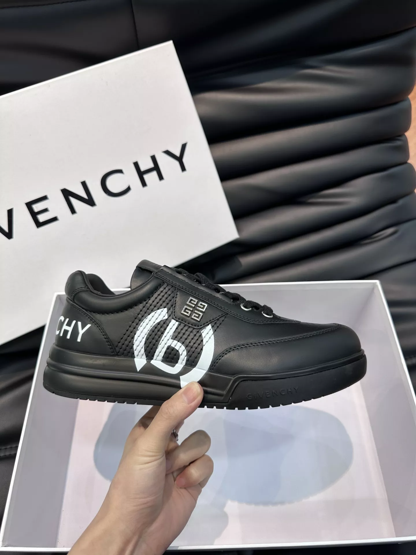 NewStyle 8209 Givenchy Casual Shoes For Men