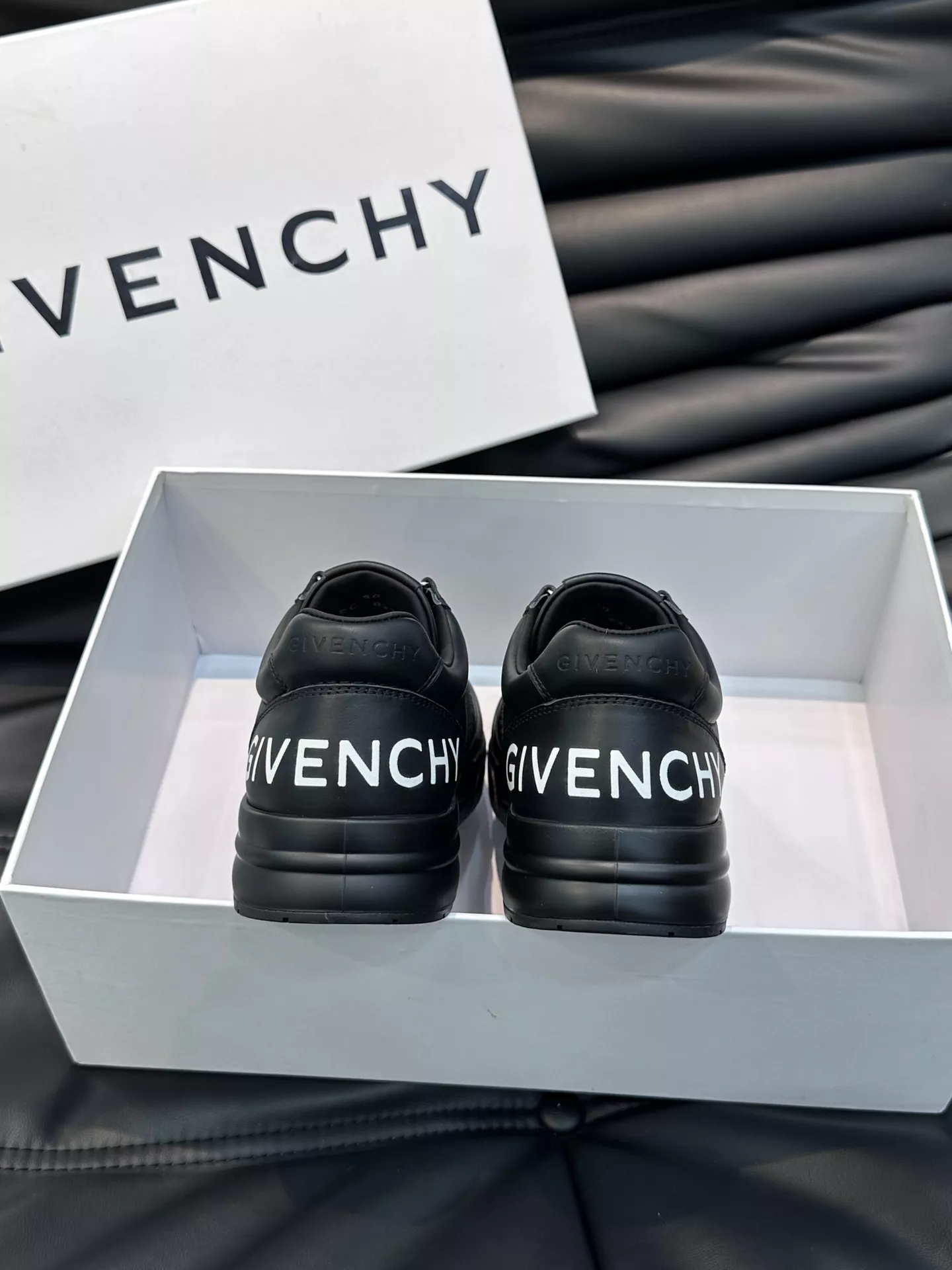 NewStyle 8209 Givenchy Casual Shoes For Men