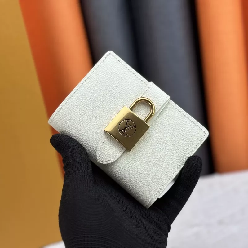 NewStyle 8407 Louis Vuitton LV Card Case