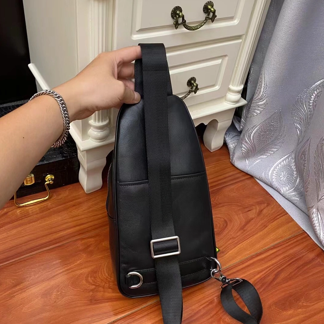 NewStyle 8575 Fendi AAA Man Messenger Bags