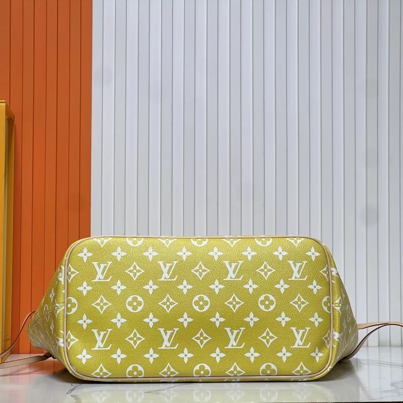 NewStyle 8767 Louis Vuitton AAA Quality Shoulder Bags For Women