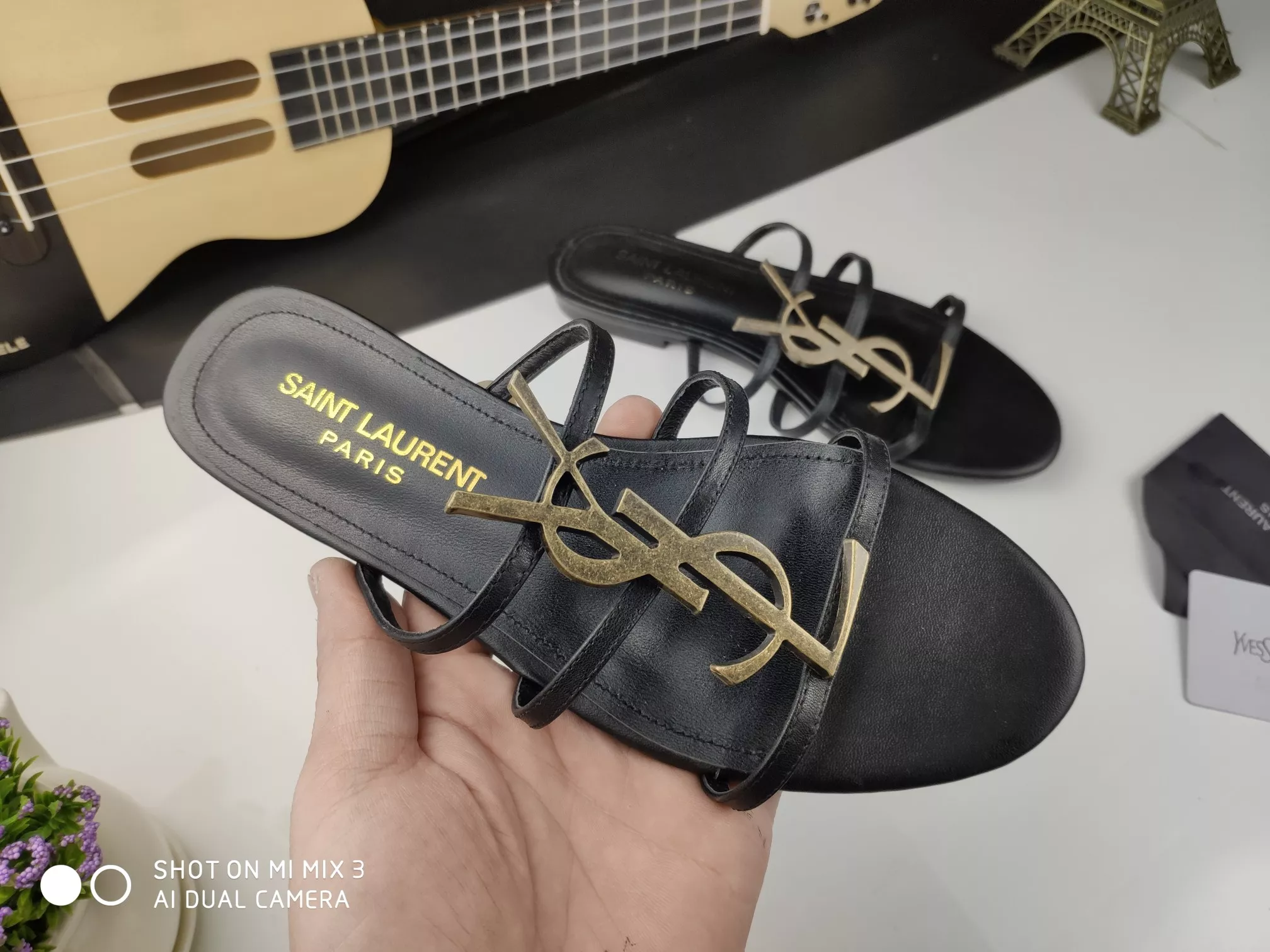 NewStyle 880 Yves Saint Laurent YSL Slippers For Women