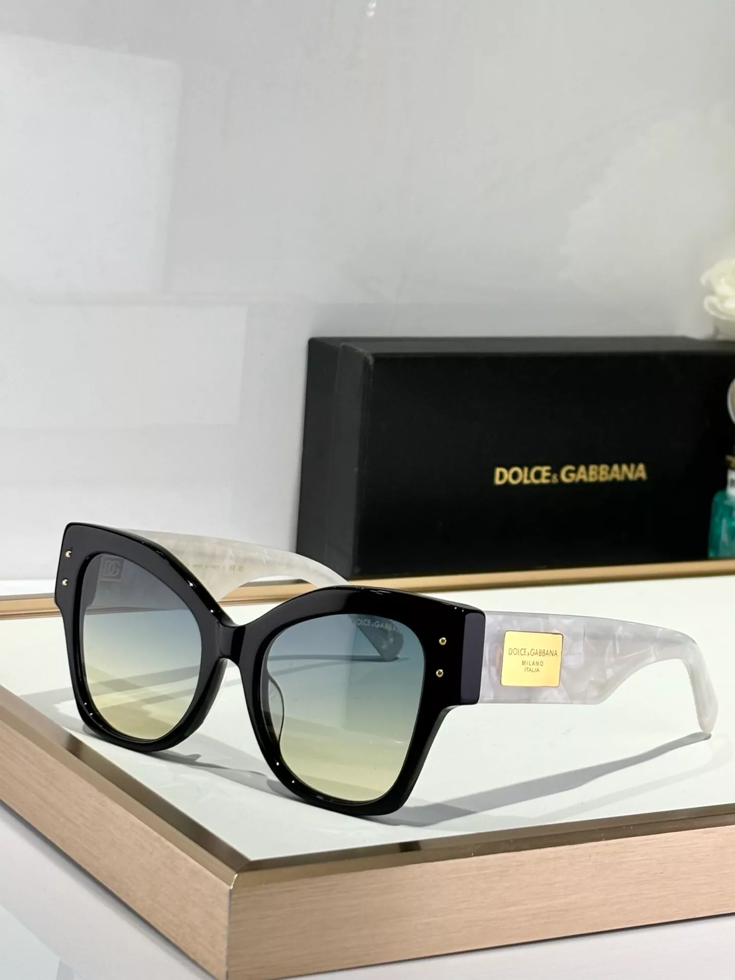 NewStyle 9020 Dolce & Gabbana AAA Quality Sunglasses