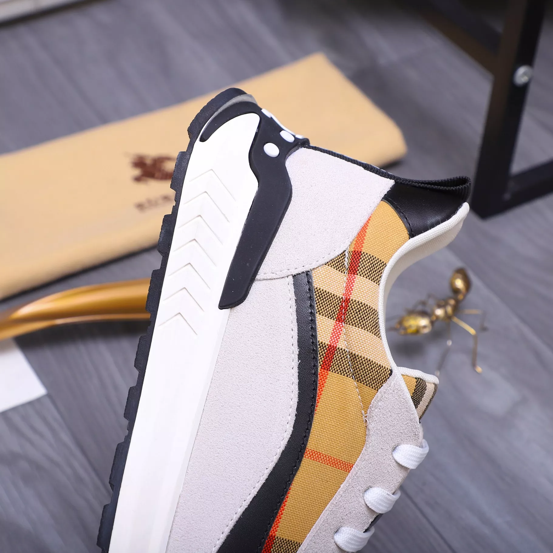 NewStyle 9571 Burberry Casual Shoes For Men