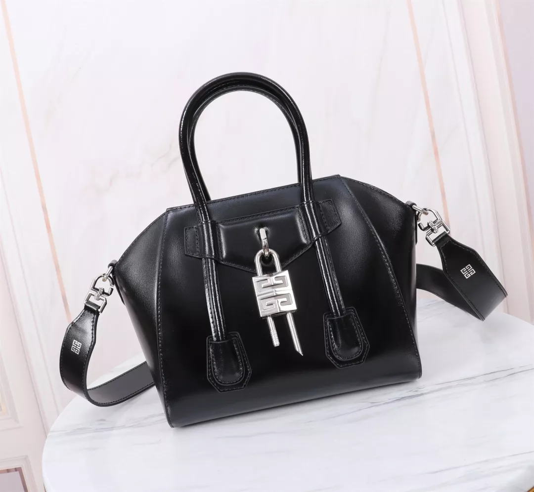 NewStyle 991 Givenchy AAA Quality Handbags For Women