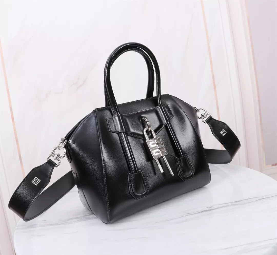 NewStyle 991 Givenchy AAA Quality Handbags For Women