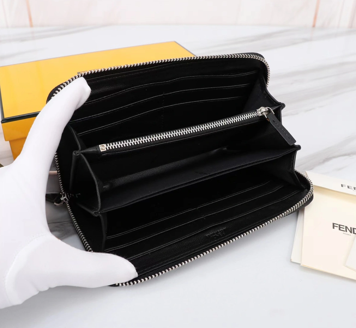 NewStyle 9940 Fendi AAA Man Wallets