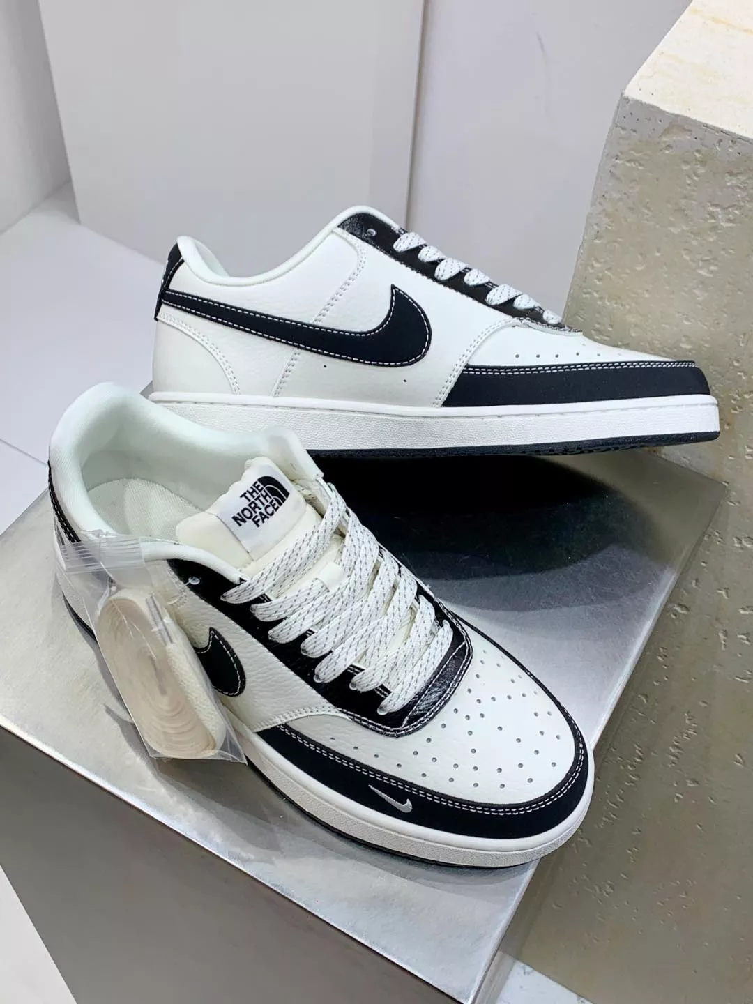 Nike Court Vision-Low For Men Practical 1042