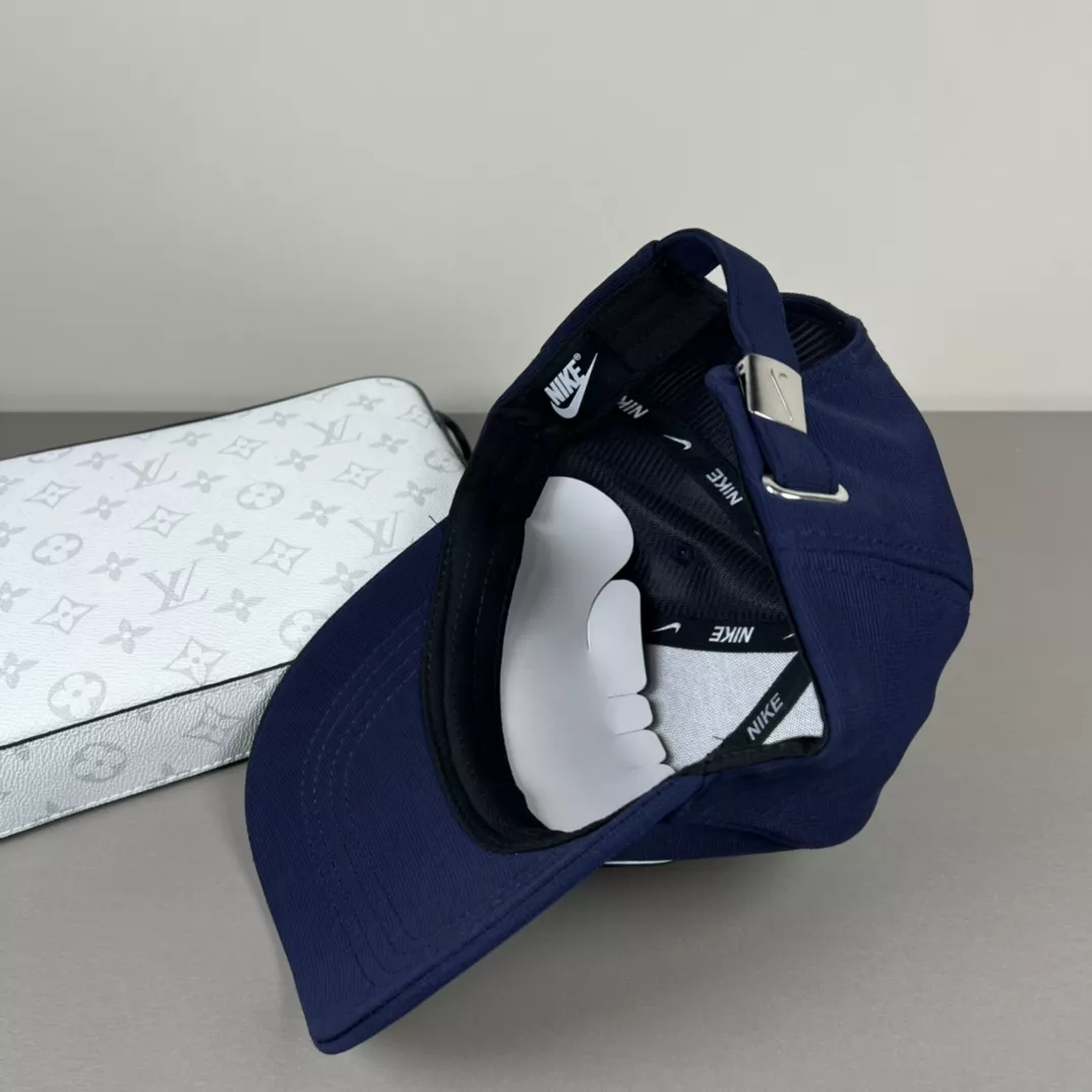 Nike Hats Bold 4803