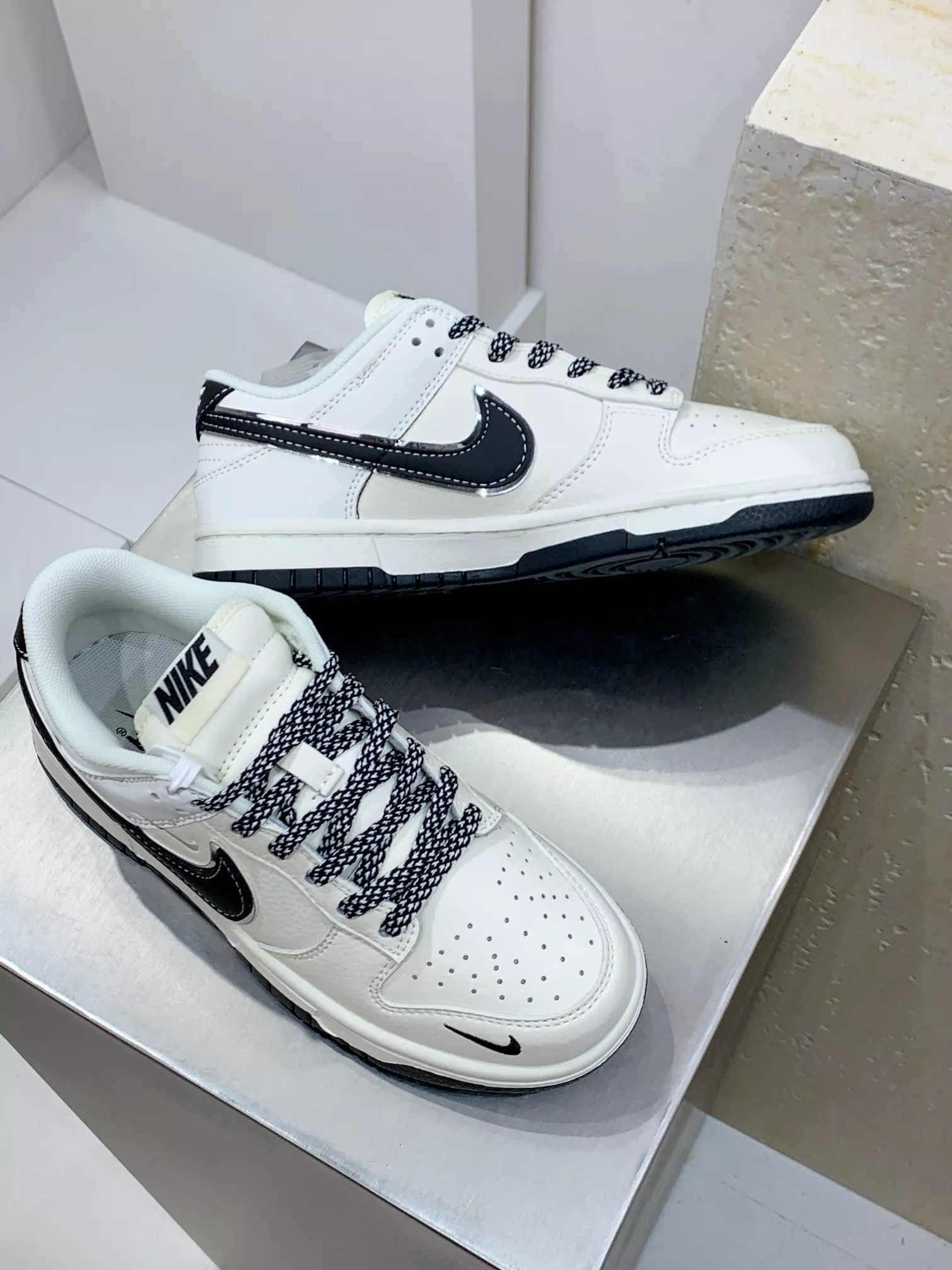 Nike SB Dunk-Low For Men Soft 748