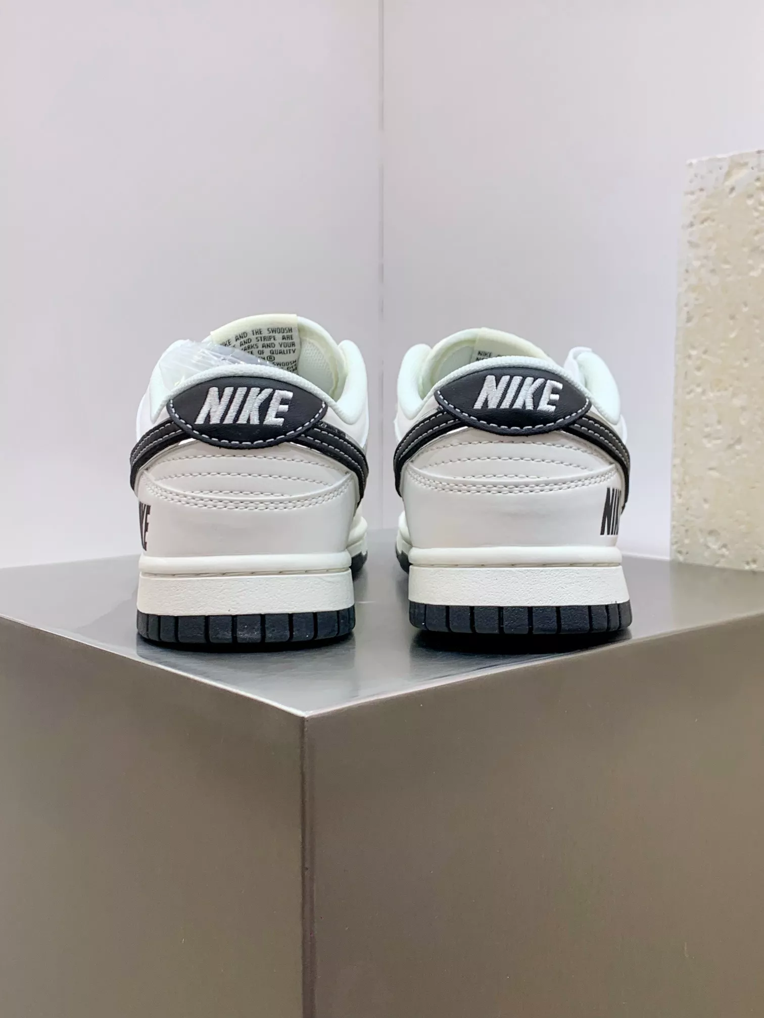 Nike SB Dunk-Low For Men Soft 748