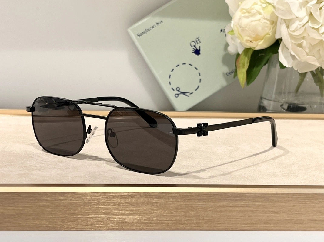 Off-White AAA Quality Sunglasses EyeCatching 7513