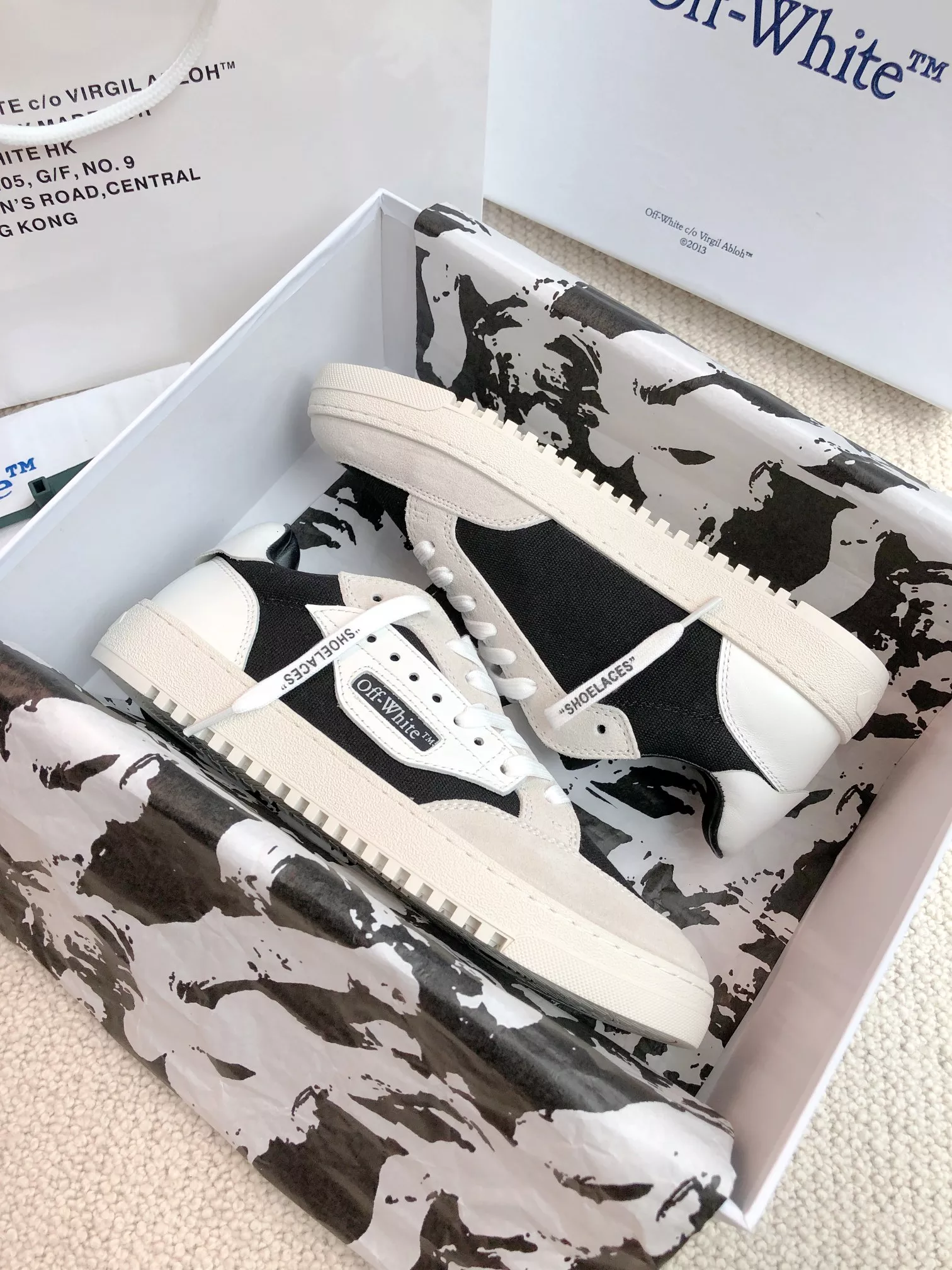 Off-White Casual Shoes For Men AllSeason 4375