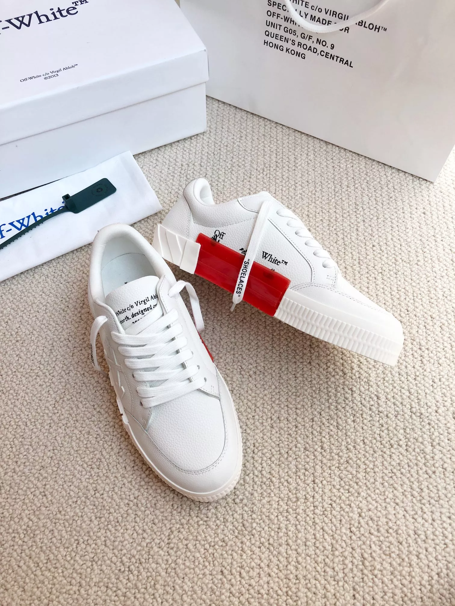 Off-White Casual Shoes For Men Compact 963