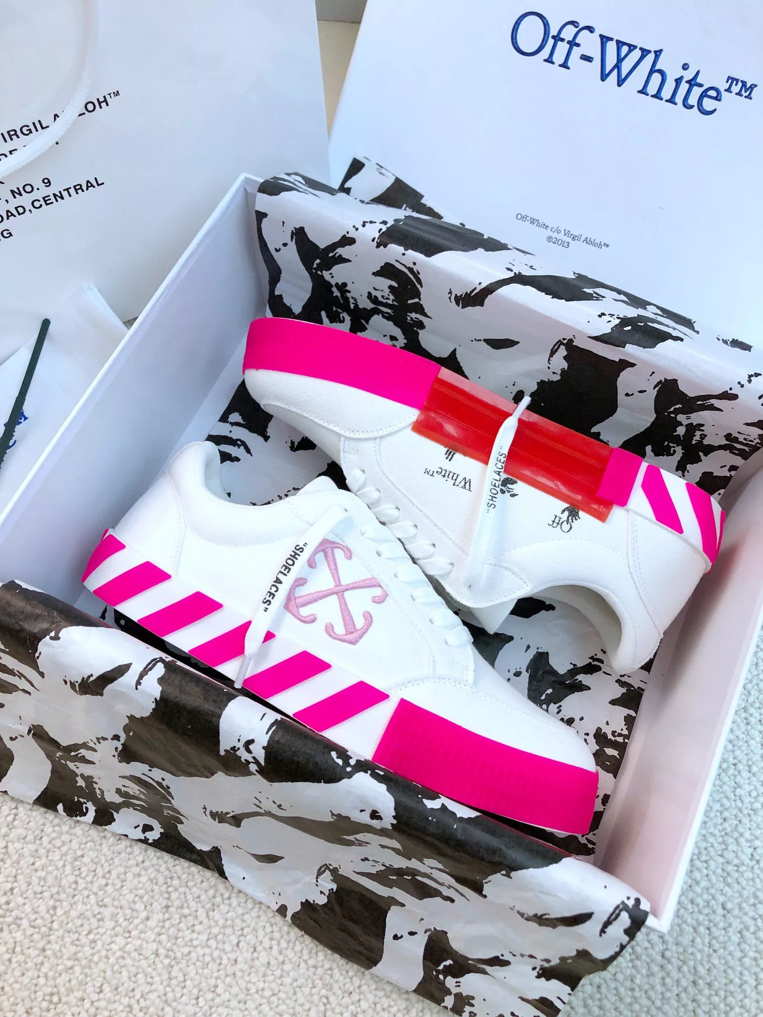 Off-White Casual Shoes For Men Fashionable 5101