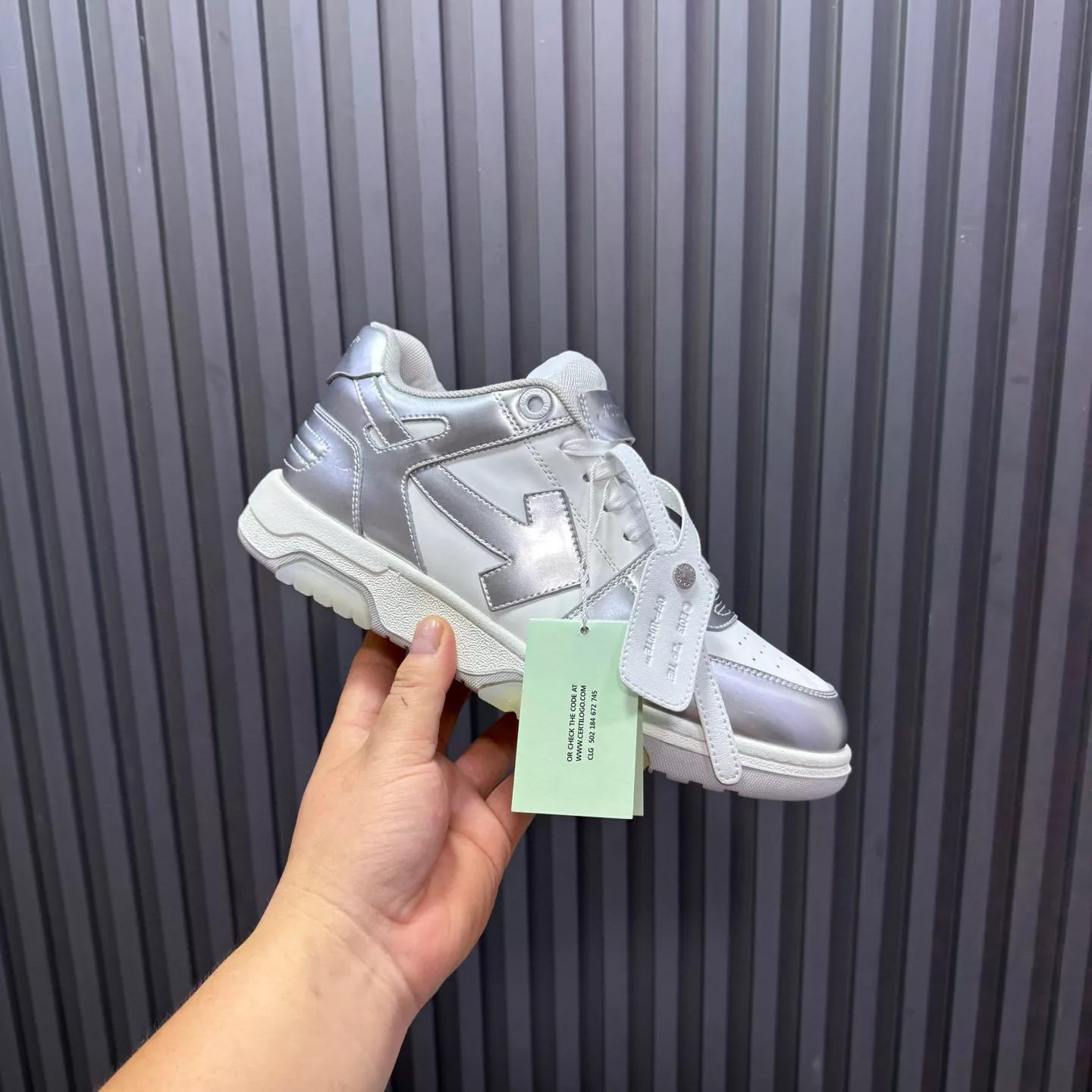 Off-White Casual Shoes For Men Minimalist 2032