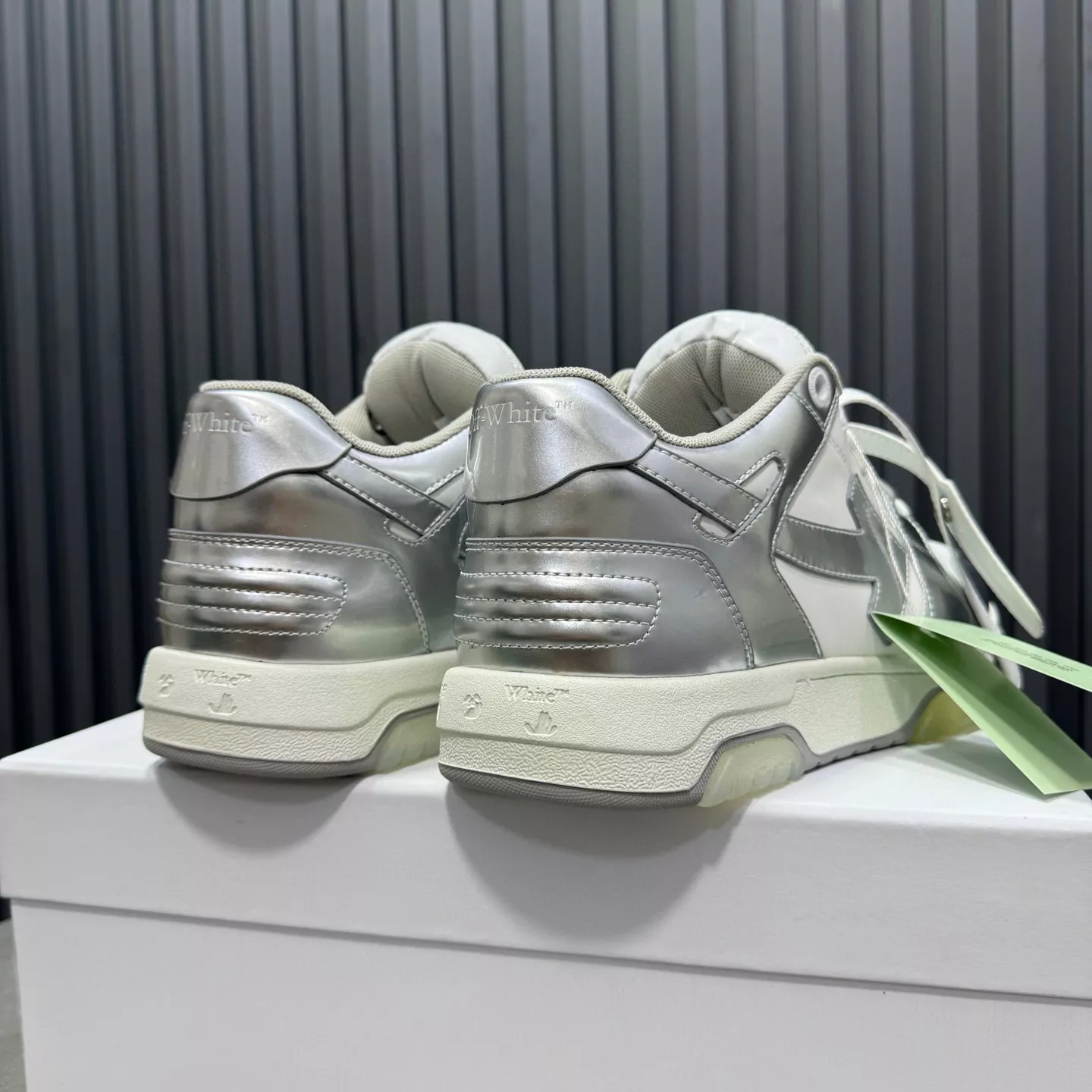 Off-White Casual Shoes For Men Minimalist 2032