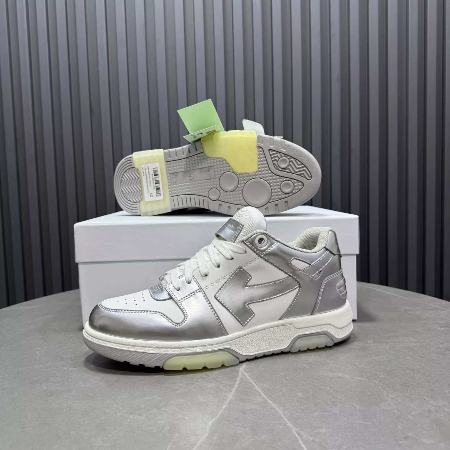 Off-White Casual Shoes For Men Minimalist 2032