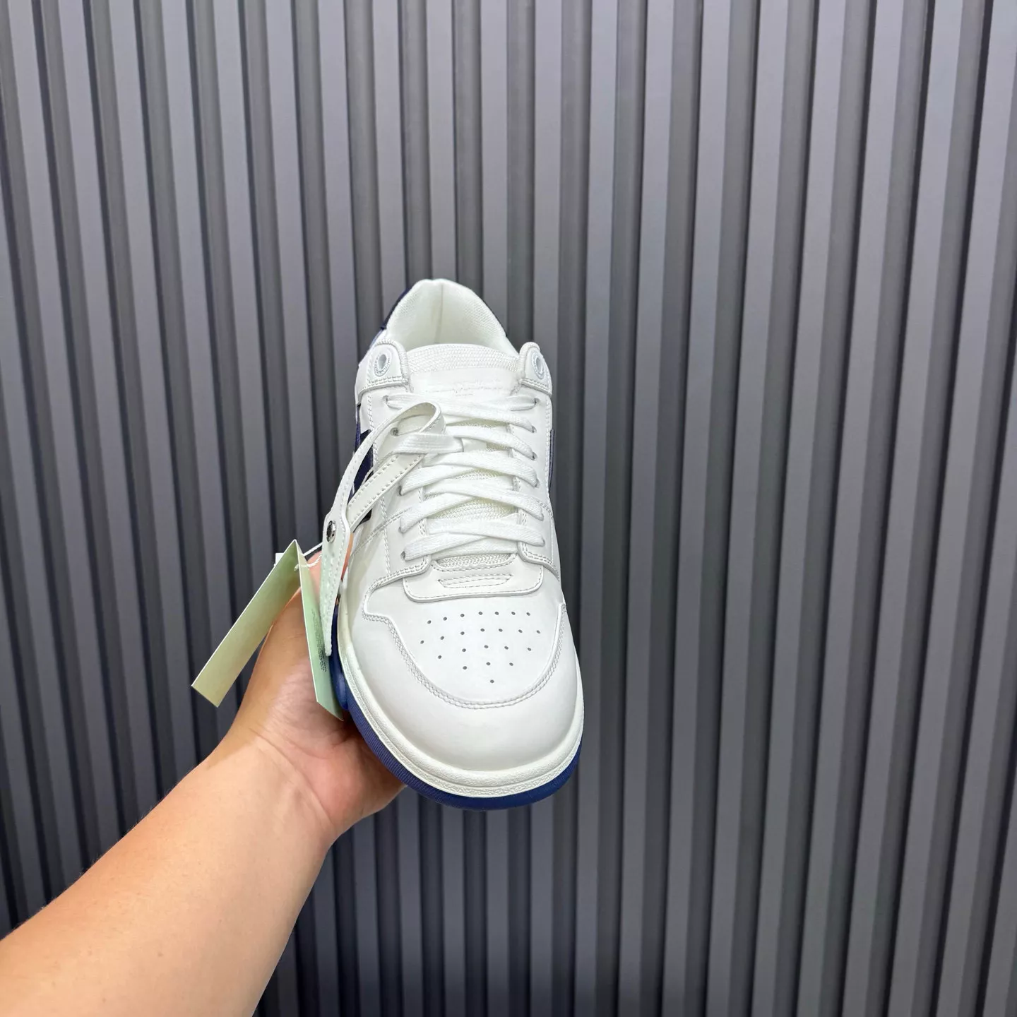 Off-White Casual Shoes For Men Modern 7284
