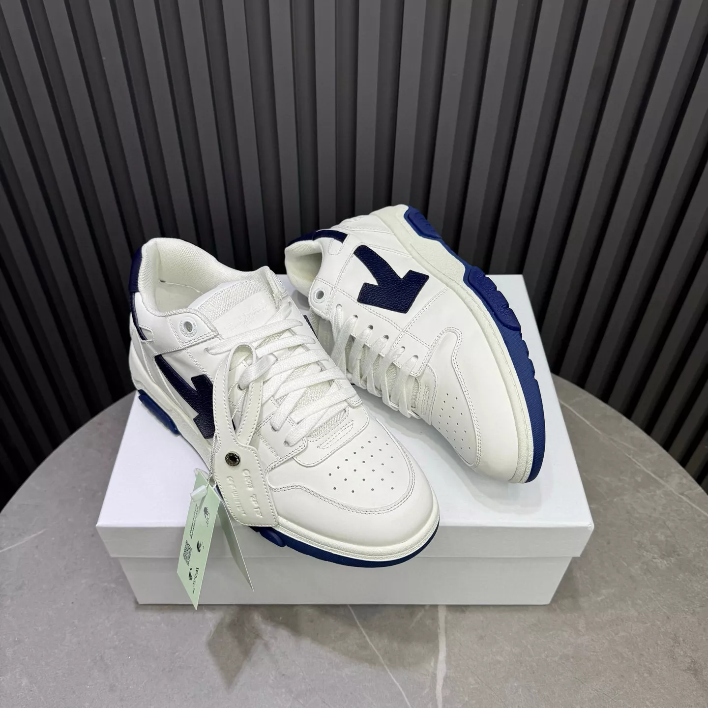 Off-White Casual Shoes For Men Modern 7284
