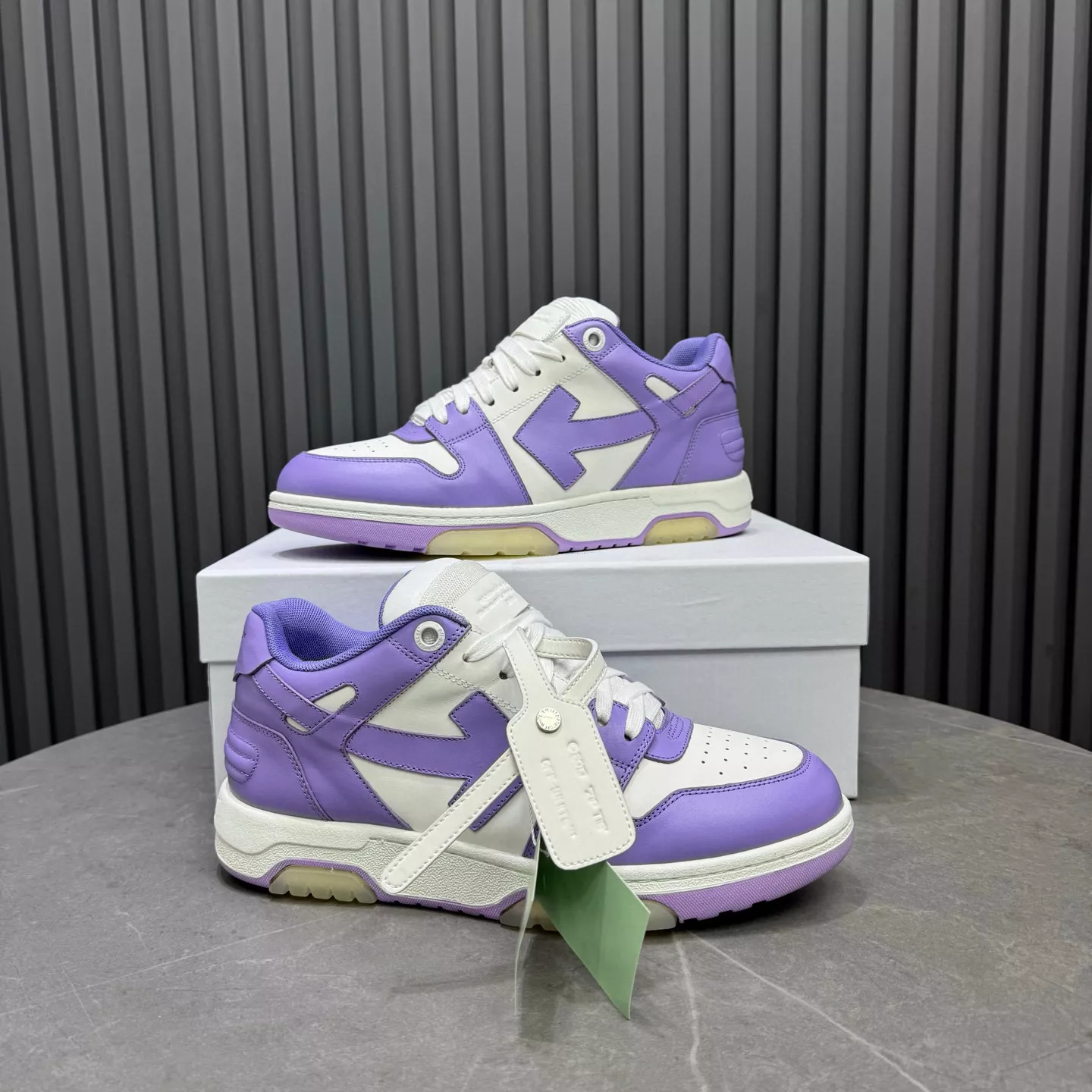 Off-White Casual Shoes For Men Sleek 7281