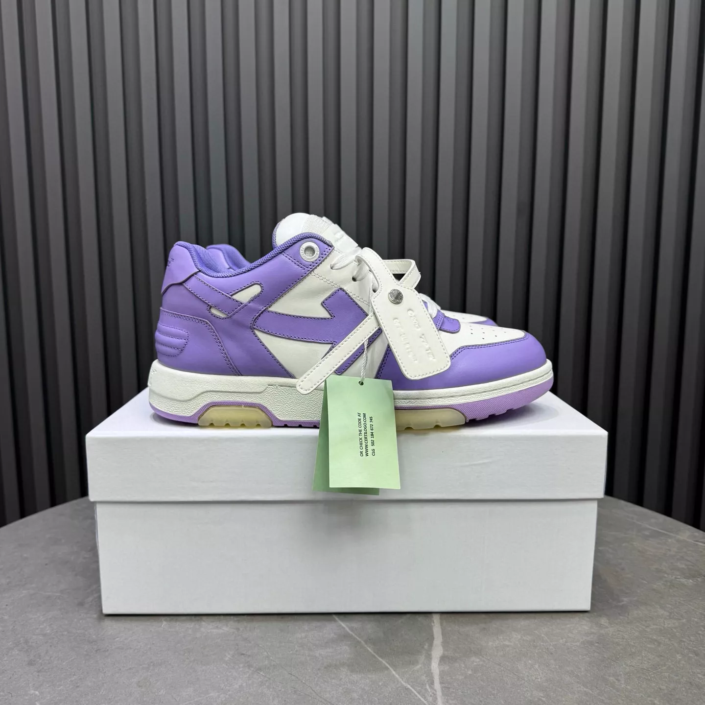 Off-White Casual Shoes For Men Sleek 7281