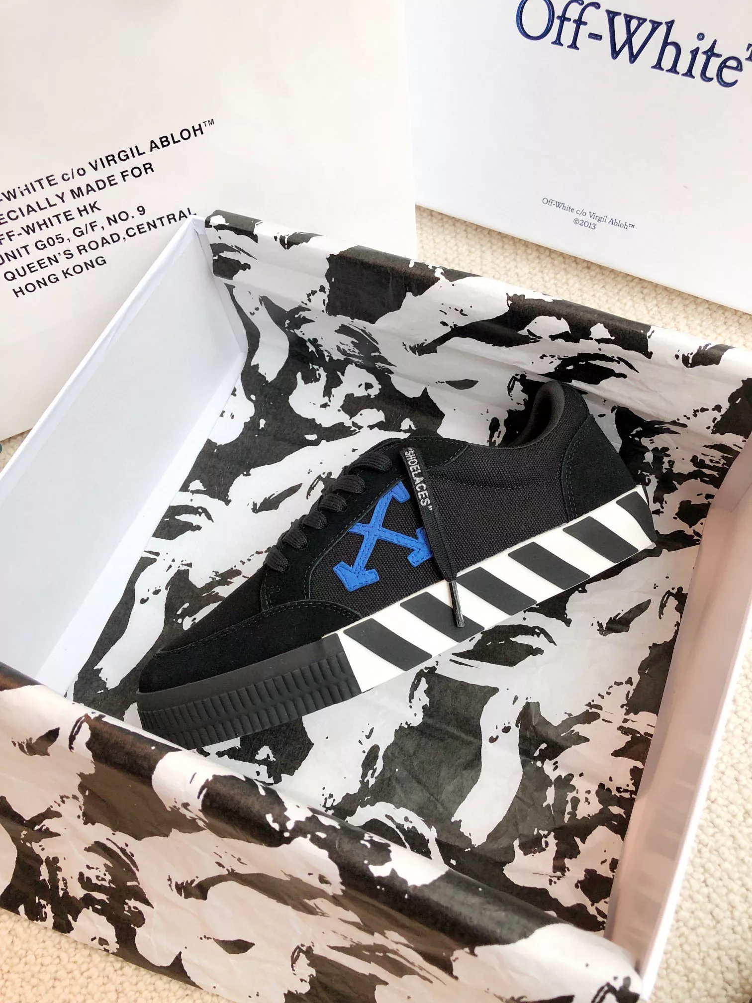 Off-White Casual Shoes For Men StreetReady 743
