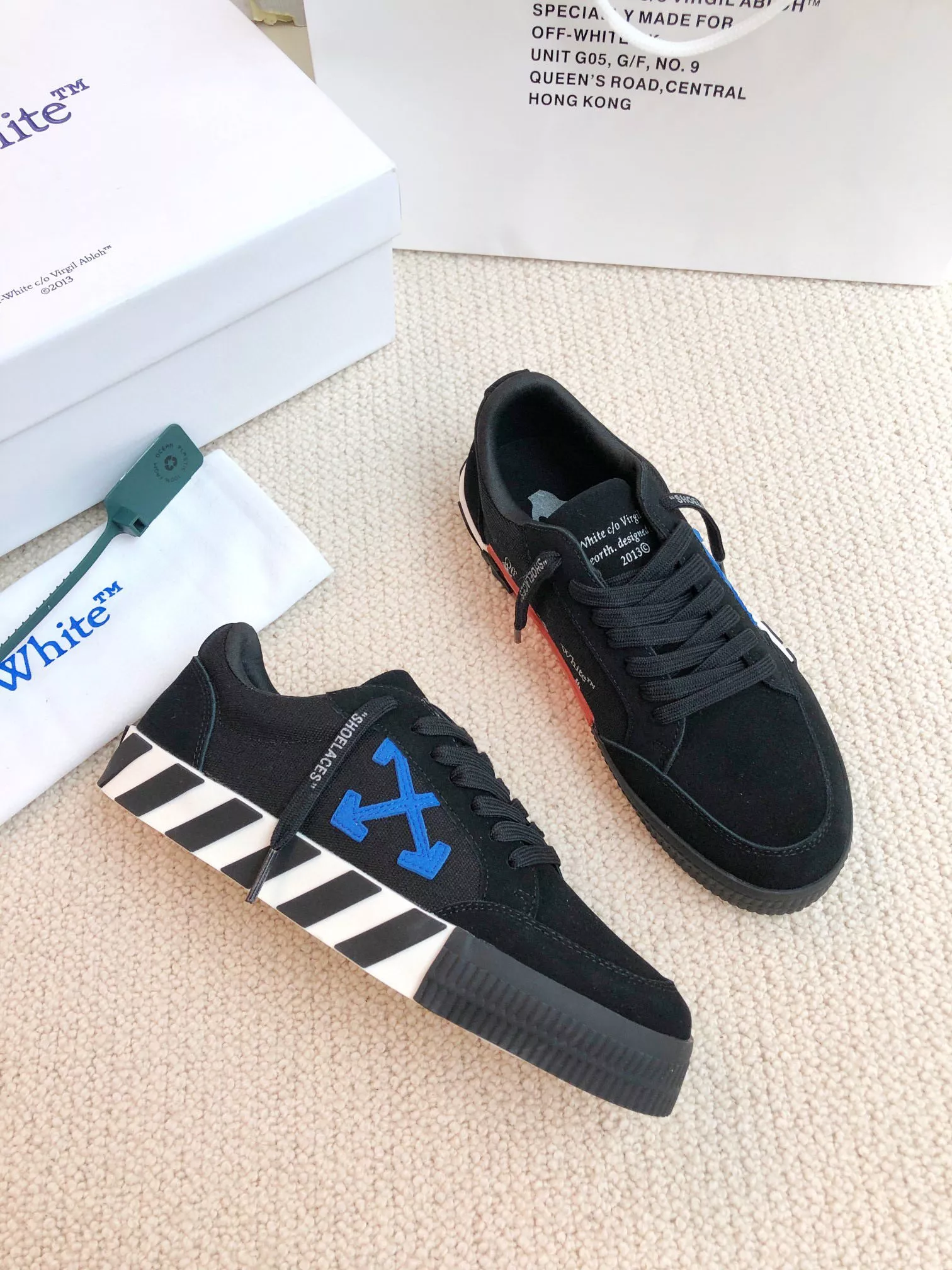 Off-White Casual Shoes For Men StreetReady 743