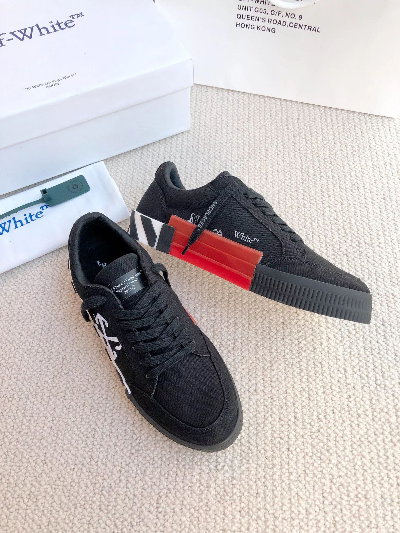Off-White Casual Shoes For Men Trendsetting 630