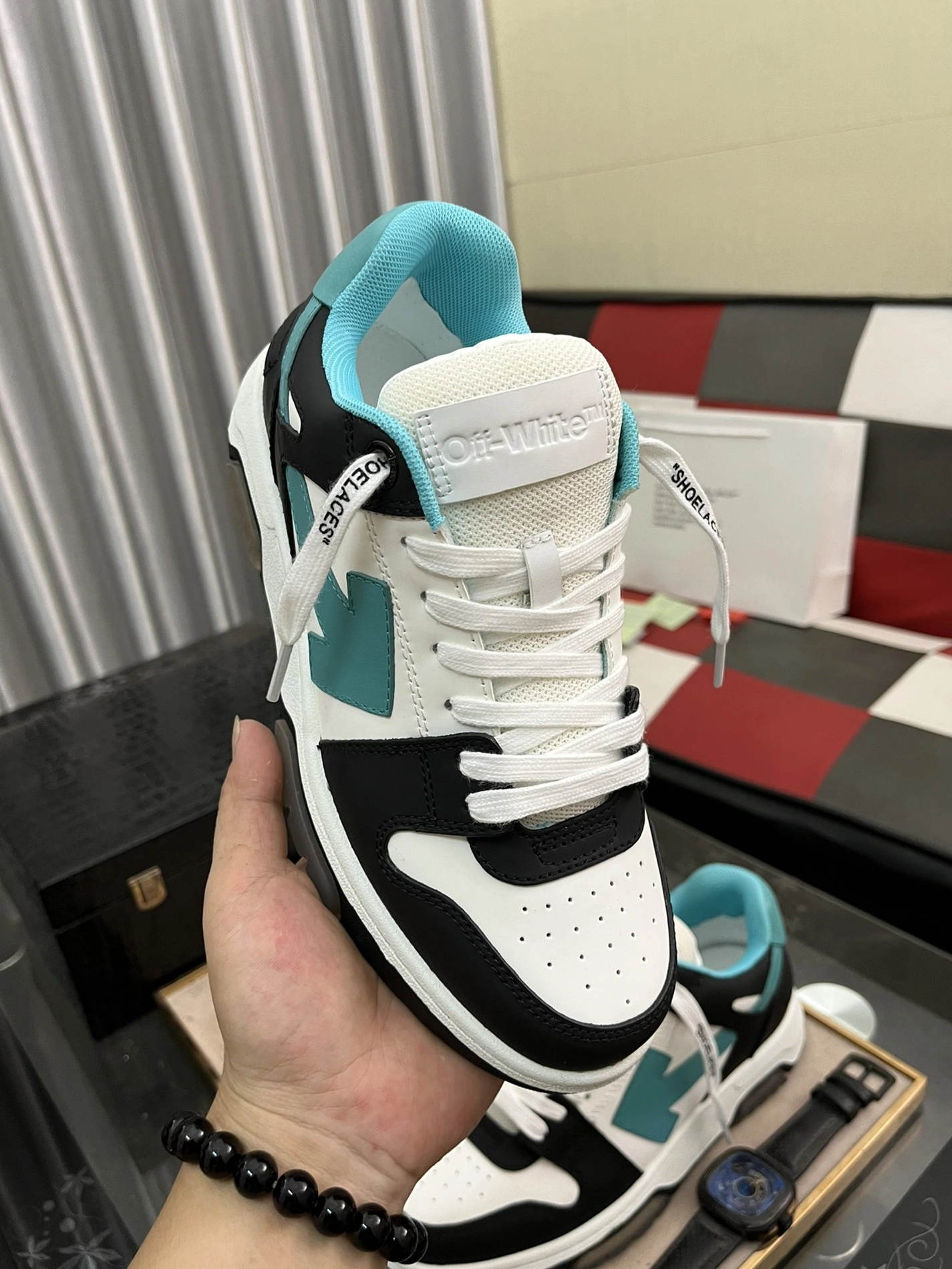 Off-White Casual Shoes For Women Elegant 8809