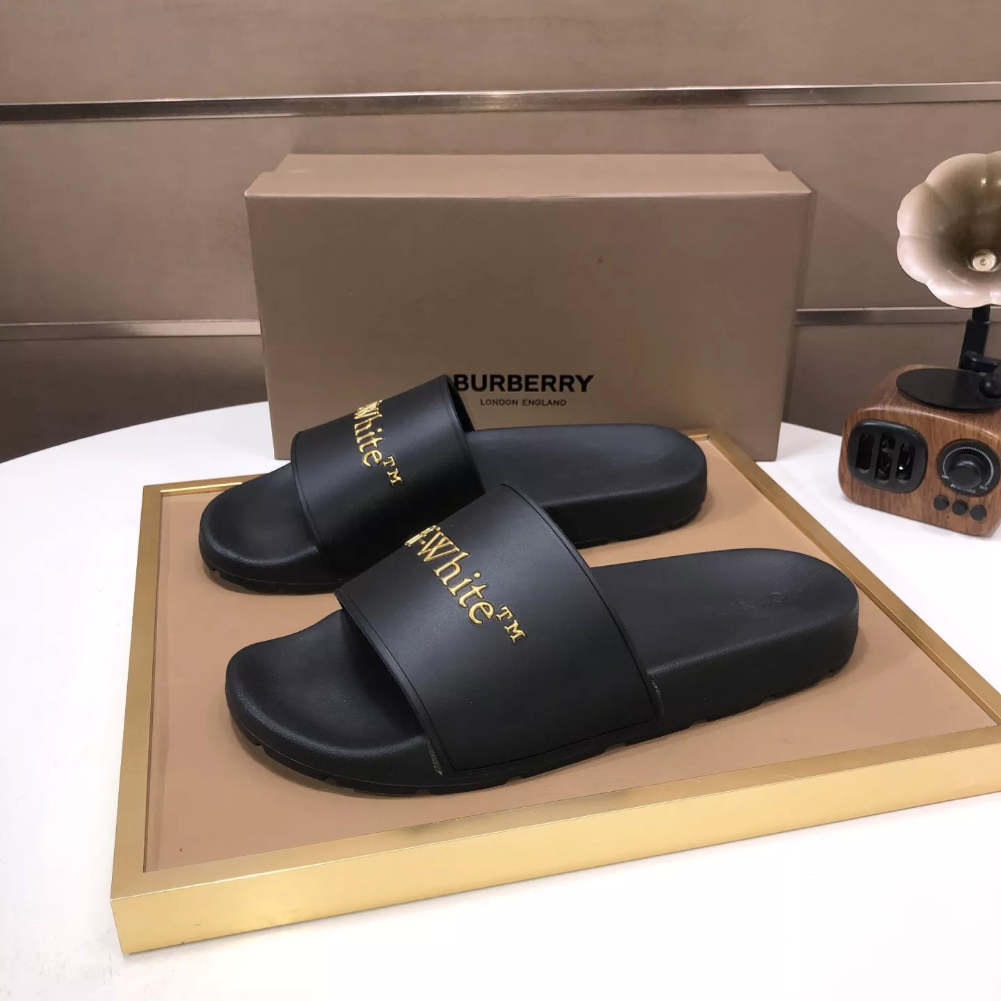 Off-White Slippers For Men Soft 4962