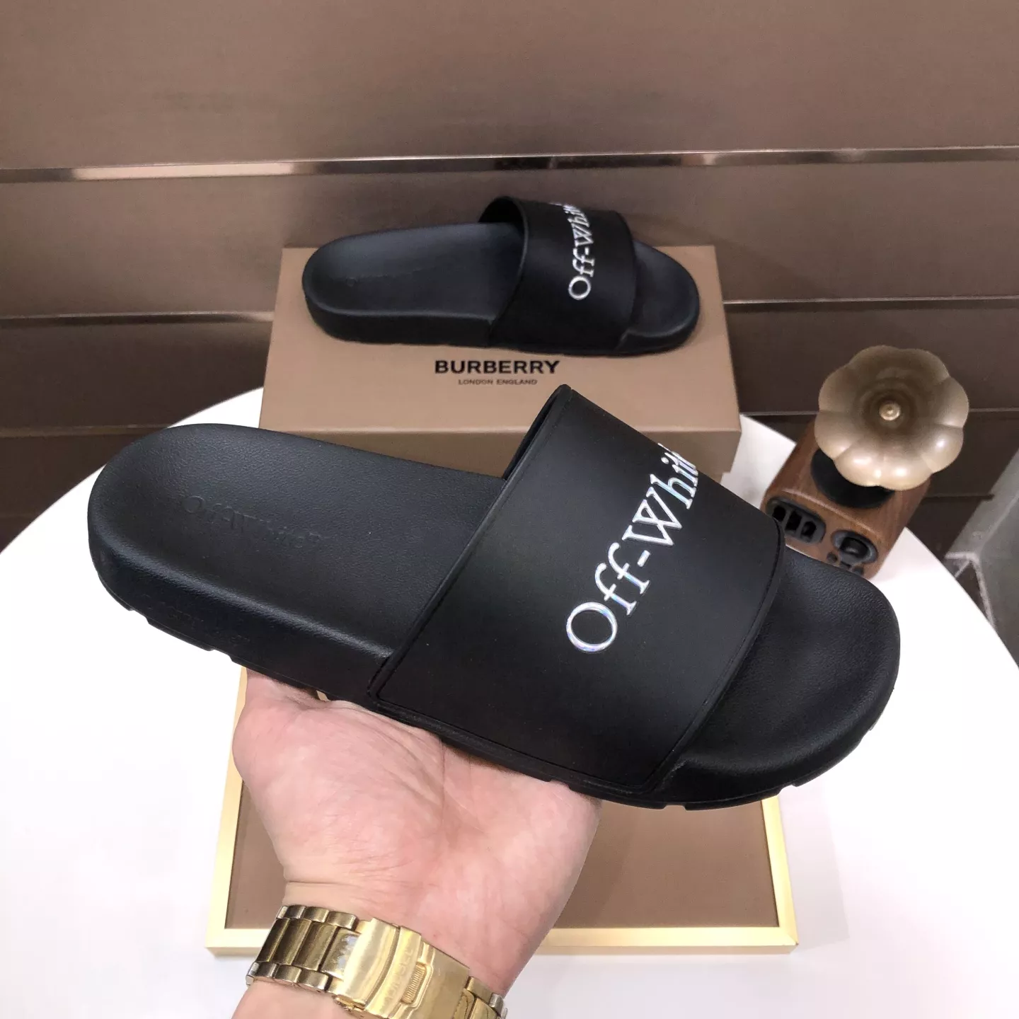 Off-White Slippers For Men Vibrant 2573