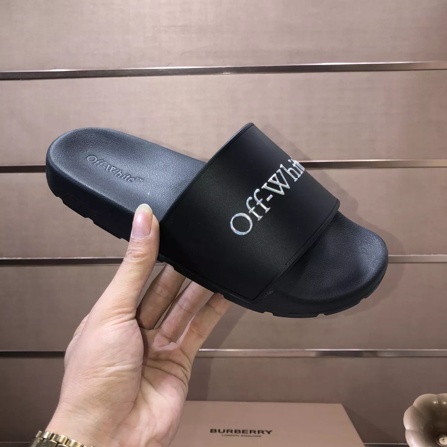 Off-White Slippers For Men Vibrant 2573