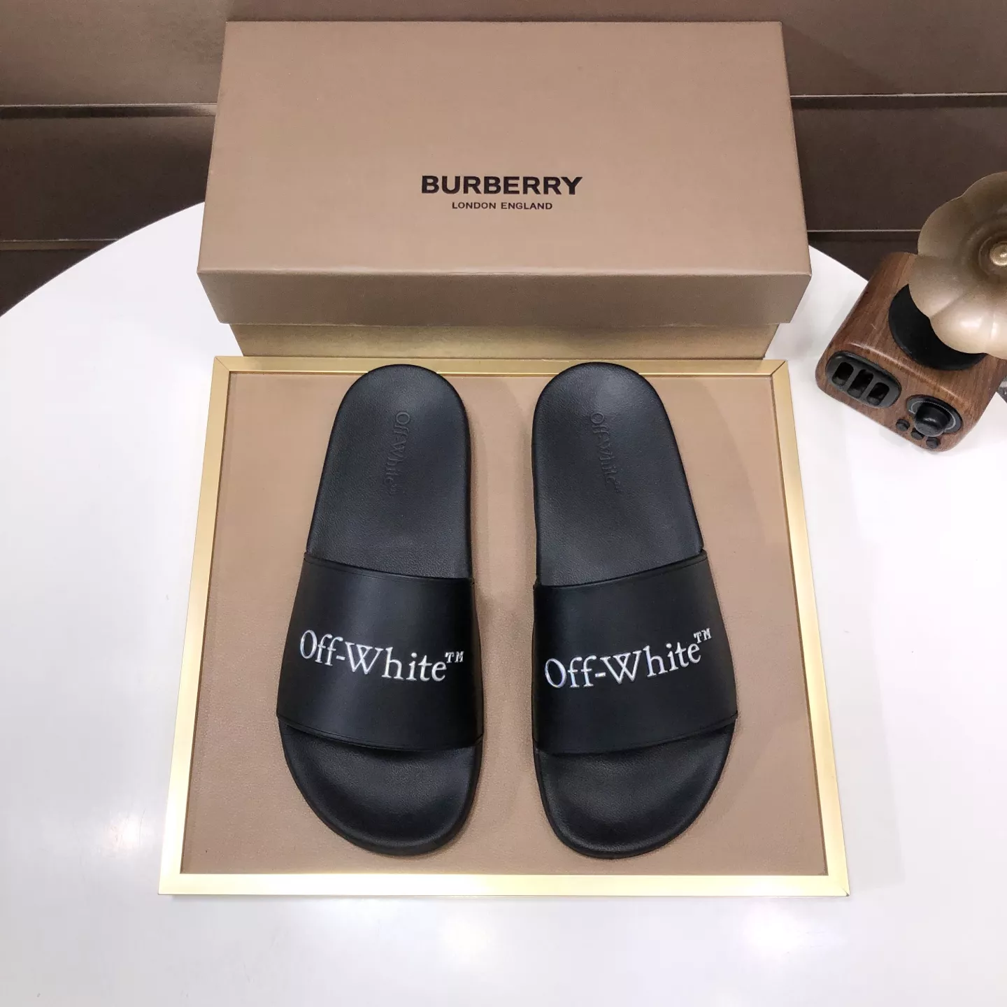 Off-White Slippers For Men Vibrant 2573