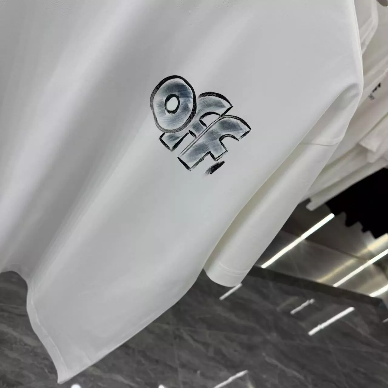 Off-White T-Shirts Short Sleeved For Unisex Sleek 751