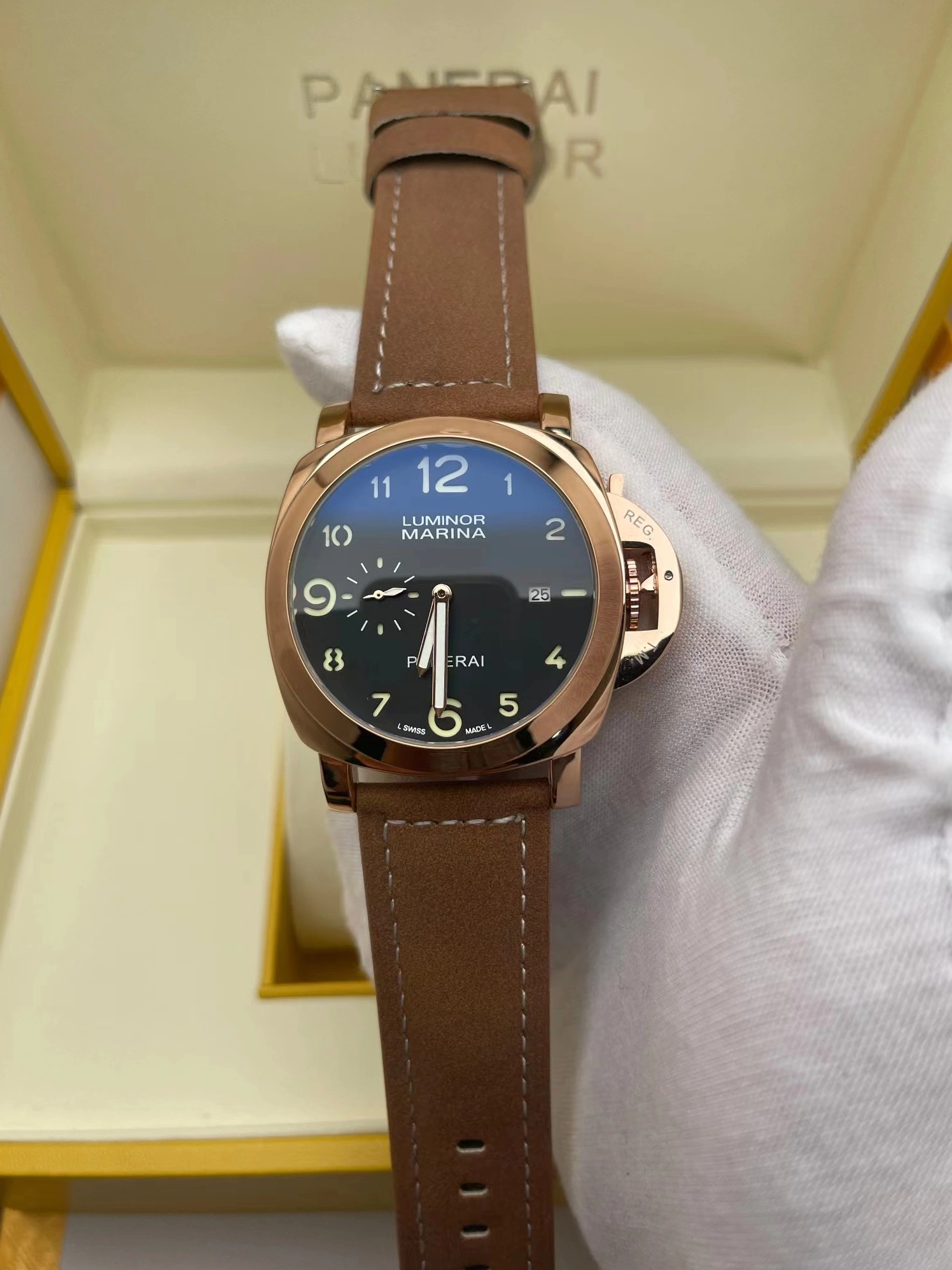 Panerai Watches For Men Breathable 576