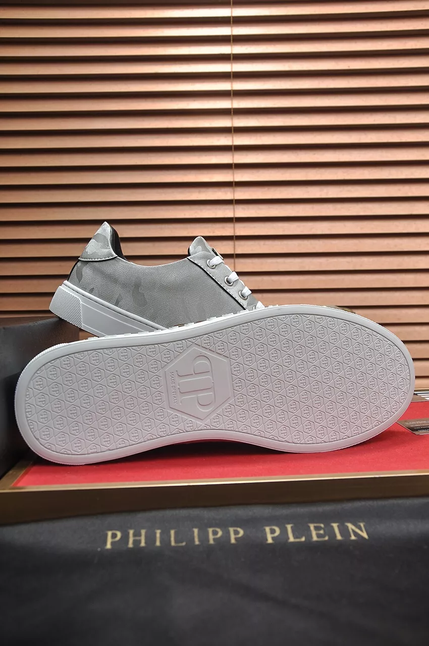 Philipp Plein PP Casual Shoes For Men Elegant 8187