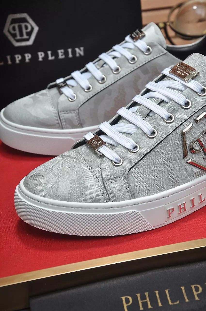 Philipp Plein PP Casual Shoes For Men Elegant 8187