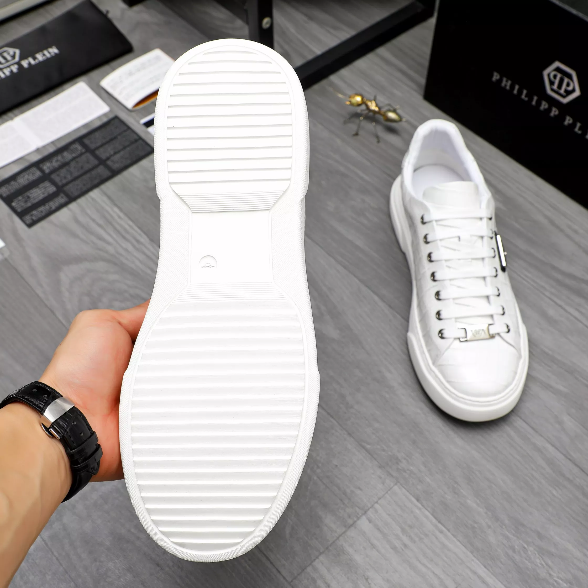 Philipp Plein PP Casual Shoes For Men EyeCatching 5536